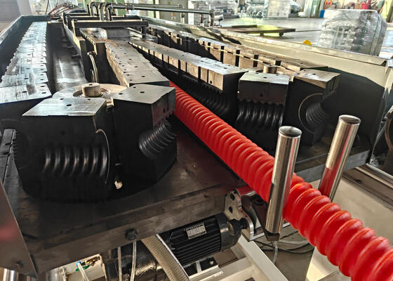 Double Wall Corrugated Pipe Extrusion Line with Siemens Frequency Controller and 20CrMnTi Gear Material for Robust HV>740 Barrel Screw Performance