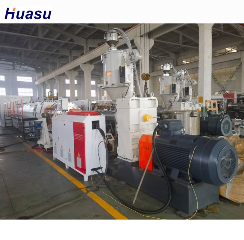 सीमेंस इलेक्ट्रिक पार्ट्स एचडीपीई ठोस दीवार पाइप एक्सट्रूज़न मशीन सटीक उत्पादन के लिए