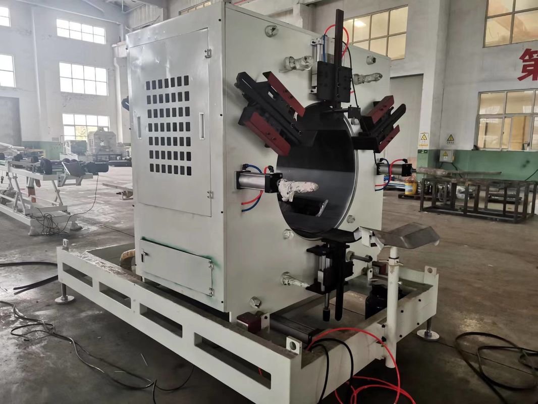 सीमेंस पीएलसी नियंत्रित नालीदार पाइप एक्सट्रूज़न लाइन उत्पादन मशीन 0.4-0.7 मिमी की नाइट्राइडिंग गहराई के साथ