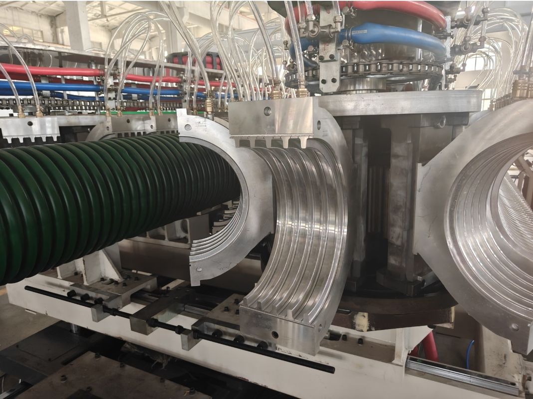 कॉनिकल ट्विन स्क्रू एक्सट्रूडर पीवीसी डबल वॉल नालीदार ट्यूब एक्सट्रूज़न मशीन प्लास्टिक पाइप के लिए पाइप मशीन