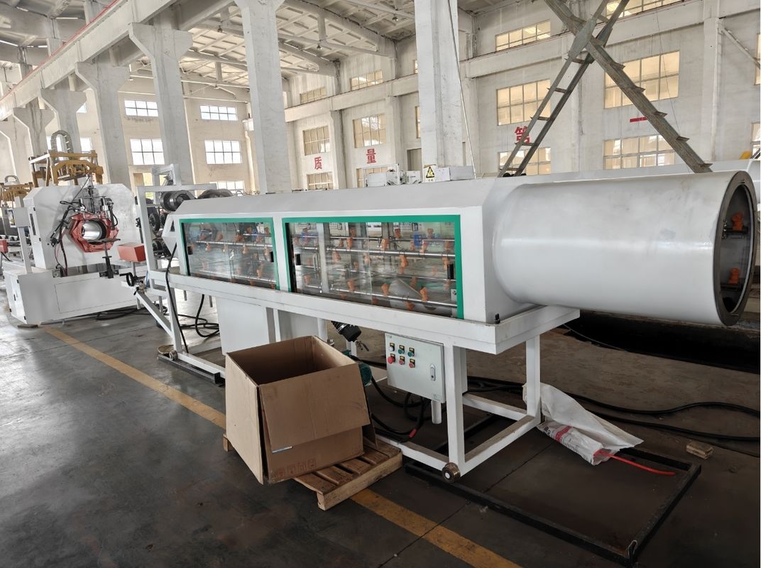 अनुकूलन योग्य डबल दीवार नालीदार पाइप टिकाऊ एचडीपीई पाइप मशीन पाइप व्यास रेंज के लिए 32mm-1600mm