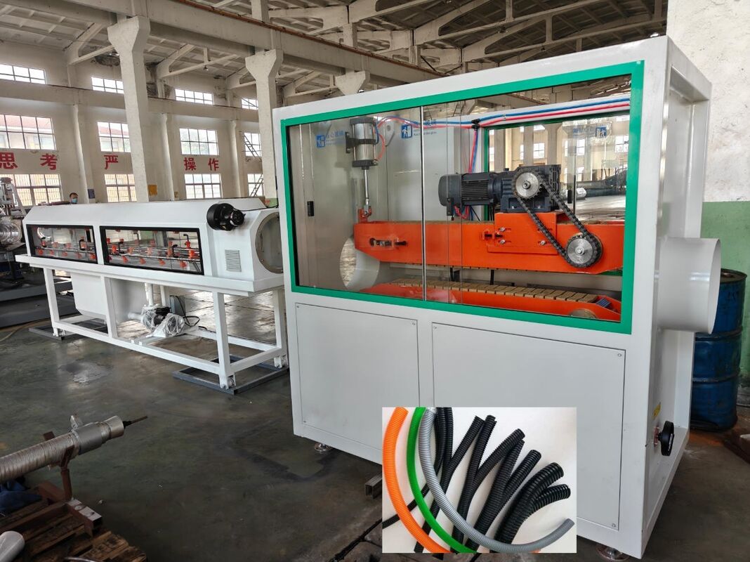 सीमेंस मुख्य विद्युत भाग डबल वॉल नालीदार पाइप एक्सट्रूज़न लाइन जिसमें 48 मोल्ड की मात्रा और जल शीतलन कार्यक्षमता है