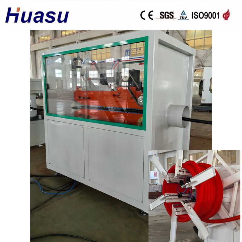 32 मिमी-1600 मिमी पाइप आईडी के लिए हवा और पानी ठंडा के साथ तीन परत केबल सुरक्षा पाइप एक्सट्रूज़न लाइन