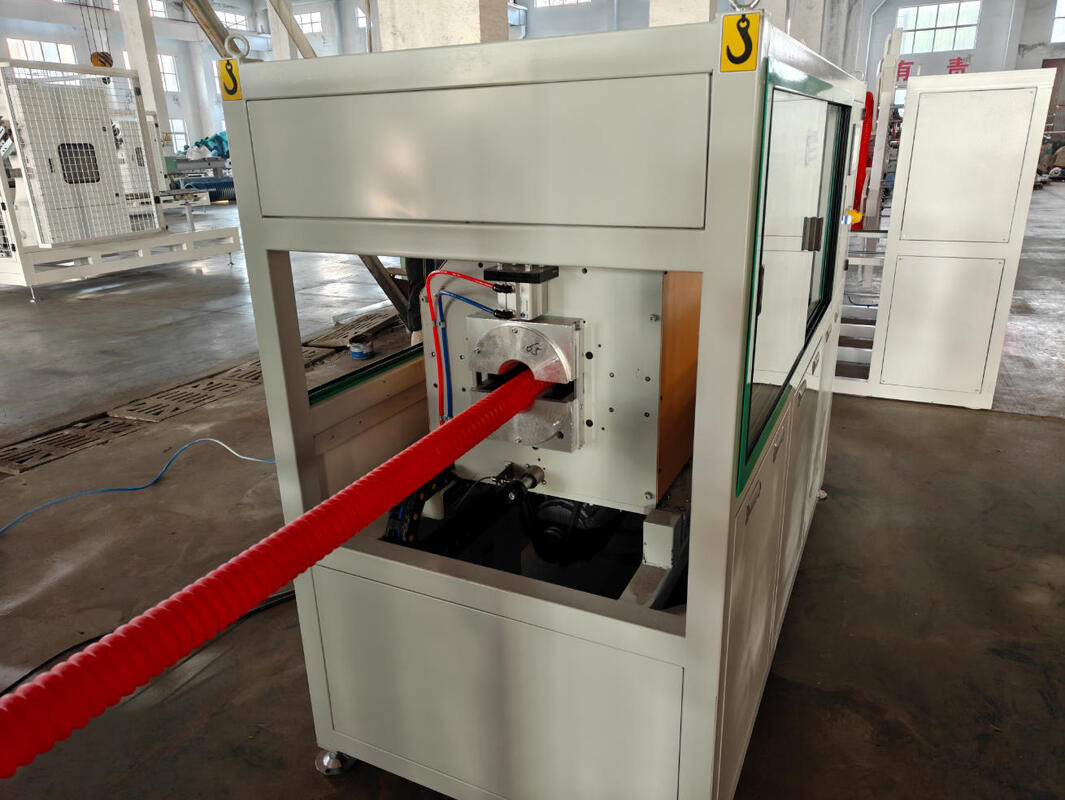 जल शीतलन डबल दीवार घुमावदार पाइप एक्सट्रूज़न लाइन एकीकृत प्रकार एक्सट्रूडर और सीमेंस इलेक्ट्रिक घटकों के साथ