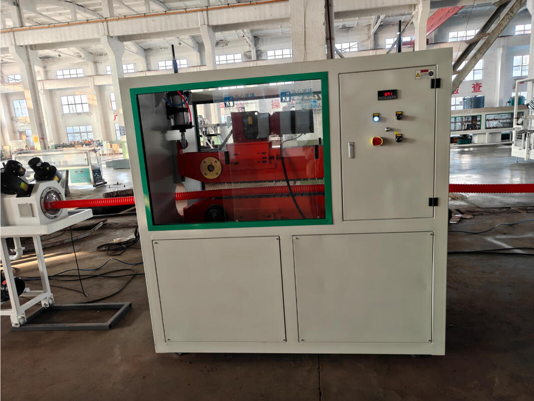 सीमेंस मेन मोटर सिंगल वॉल नालीदार पाइप एक्सट्रूज़न लाइन, पीएलसी नियंत्रण प्रणाली और जल शीतलन के साथ