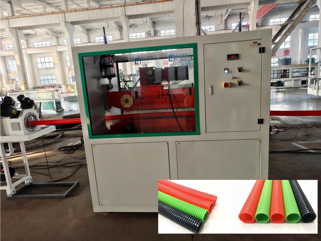 सीमेंस मोटर और डीप स्क्रू चैनल संरचना के साथ इलेक्ट्रिक हीटिंग सिंगल वॉल नालीदार पाइप एक्सट्रूज़न लाइन