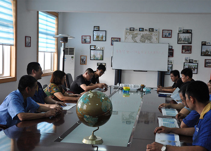 खेतों की सड़कों के लिए सीवरेज ड्रेनेज डबल वॉल नालीदार पाइप एक्सट्रूज़न लाइन