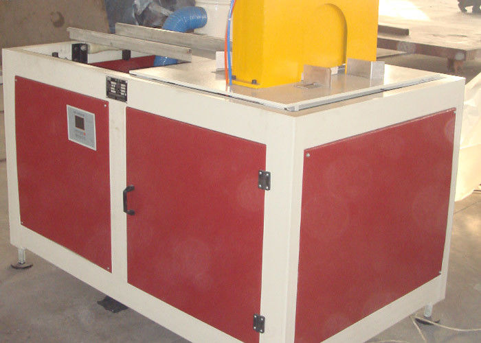 पीपी पीवीसी पीई नालीदार थ्रेडिंग पाइप उत्पादन उपकरण 300-400 किग्रा / एच